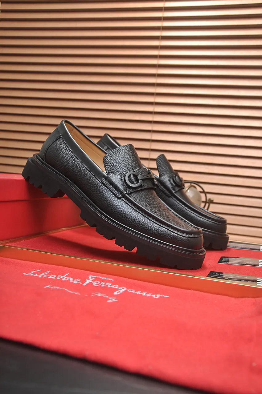 Men's shoes 💰680💶 [Ferragamo/Ferragamo] The latest model in the counter. Original imported high-quality cowhide with open sides + imported 🐂 water-dyed cowhide lining + original luxury metal buckle + original combination outsole. Comparison without pressure 38--45 (45 is custom-made and cannot be returned or exchanged)
